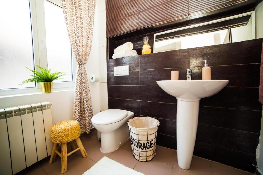 Guesthouse Smart 부쿠레슈티 외부 사진