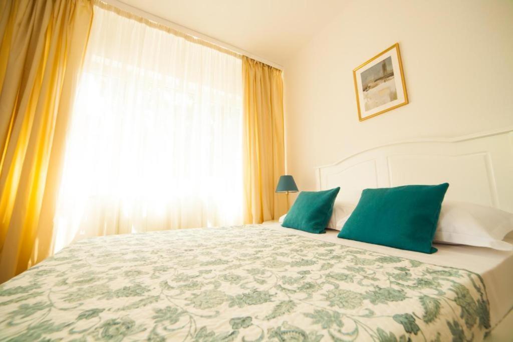Guesthouse Smart 부쿠레슈티 외부 사진